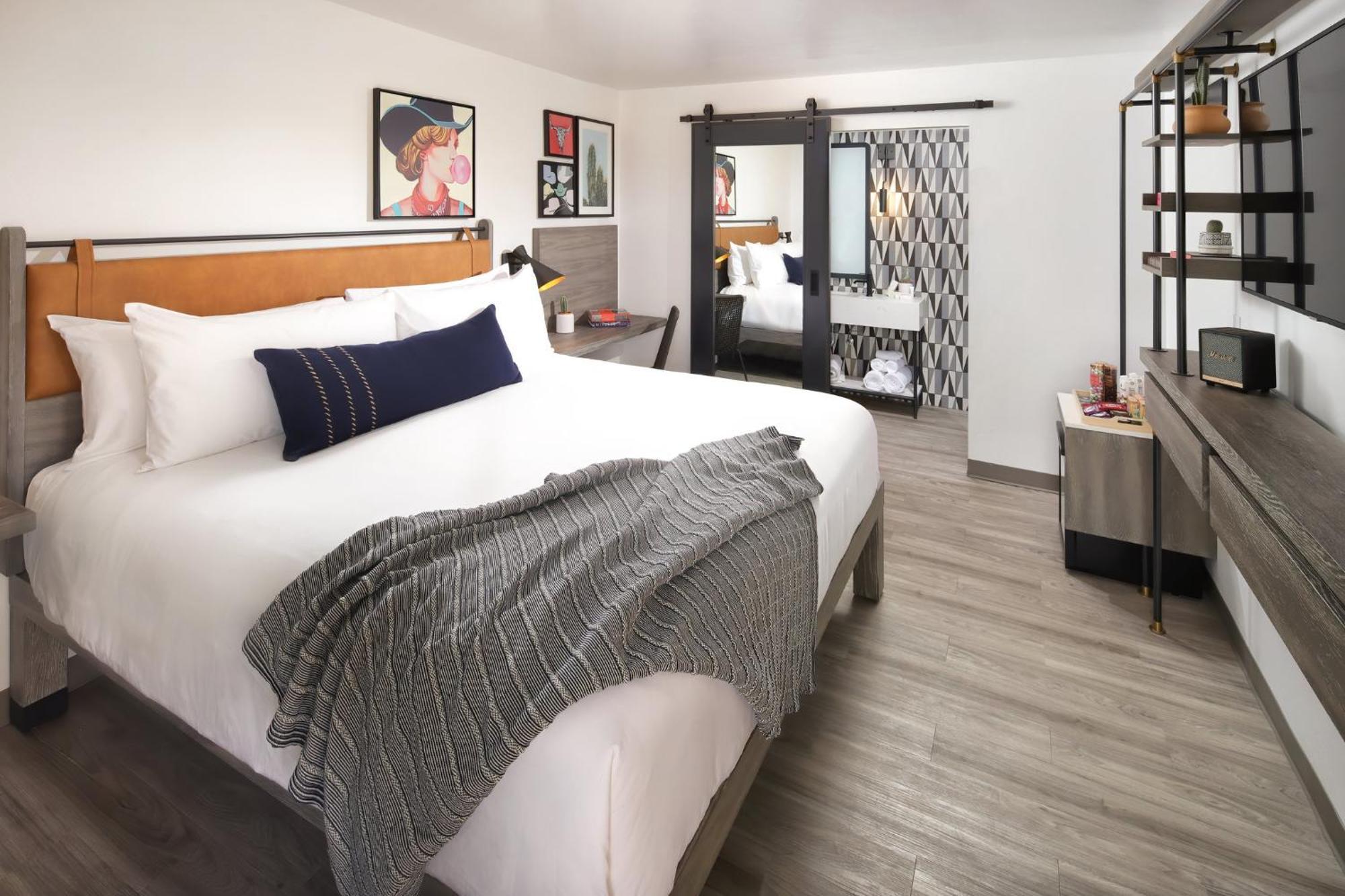 Voco The Tuxon By Ihg Hotel Tucson Exterior photo