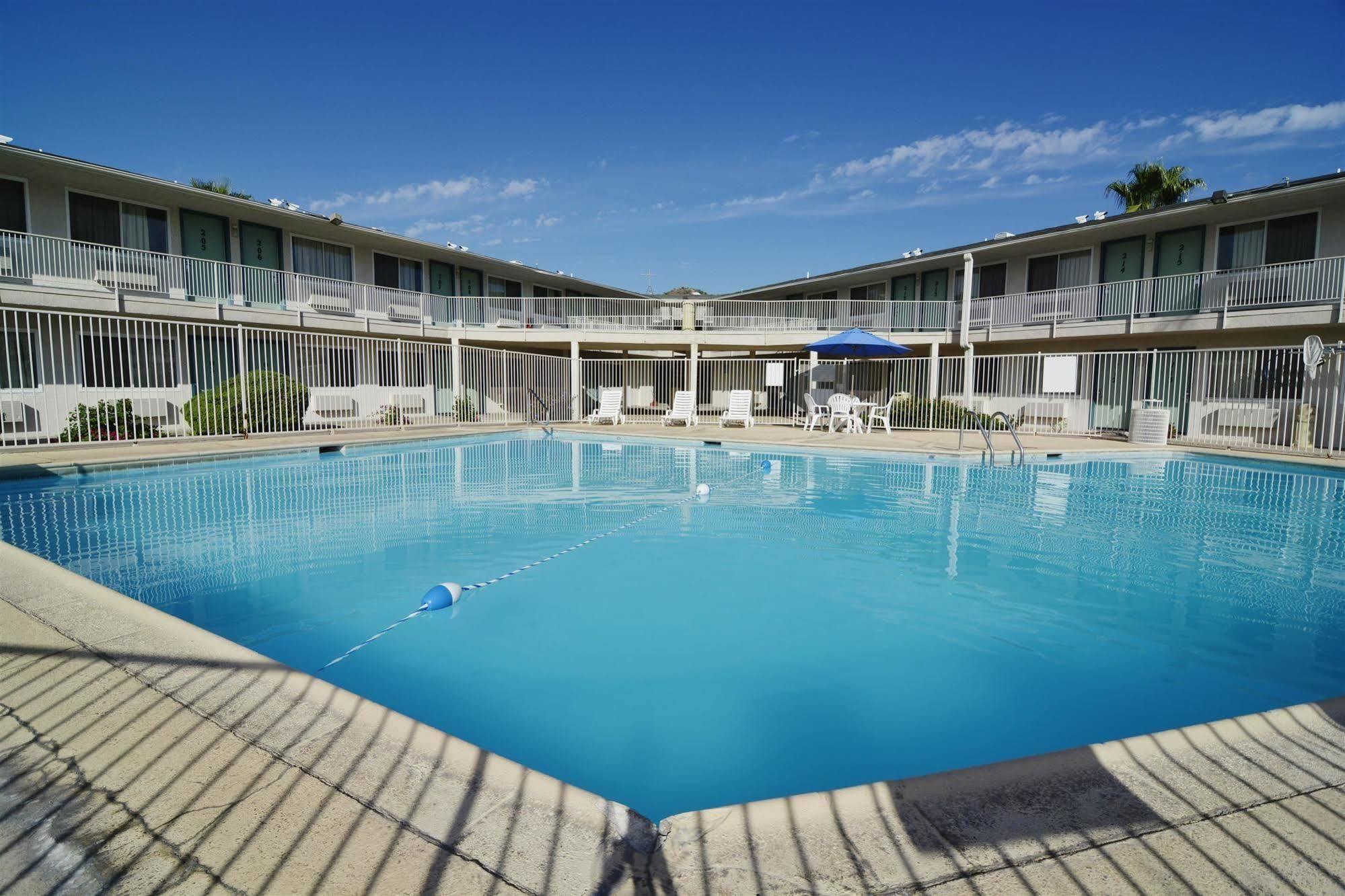 Voco The Tuxon By Ihg Hotel Tucson Exterior photo