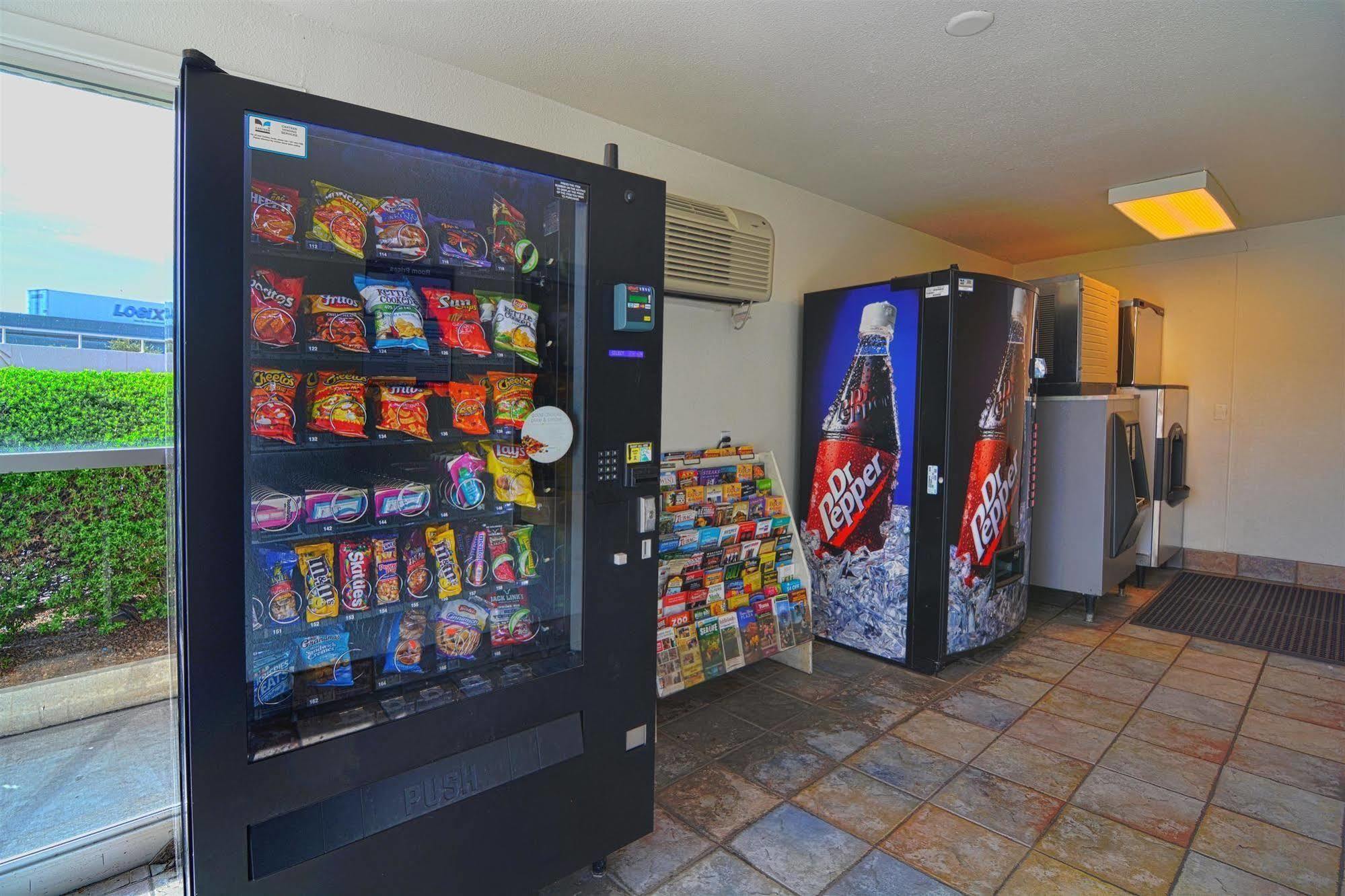 Voco The Tuxon By Ihg Hotel Tucson Exterior photo